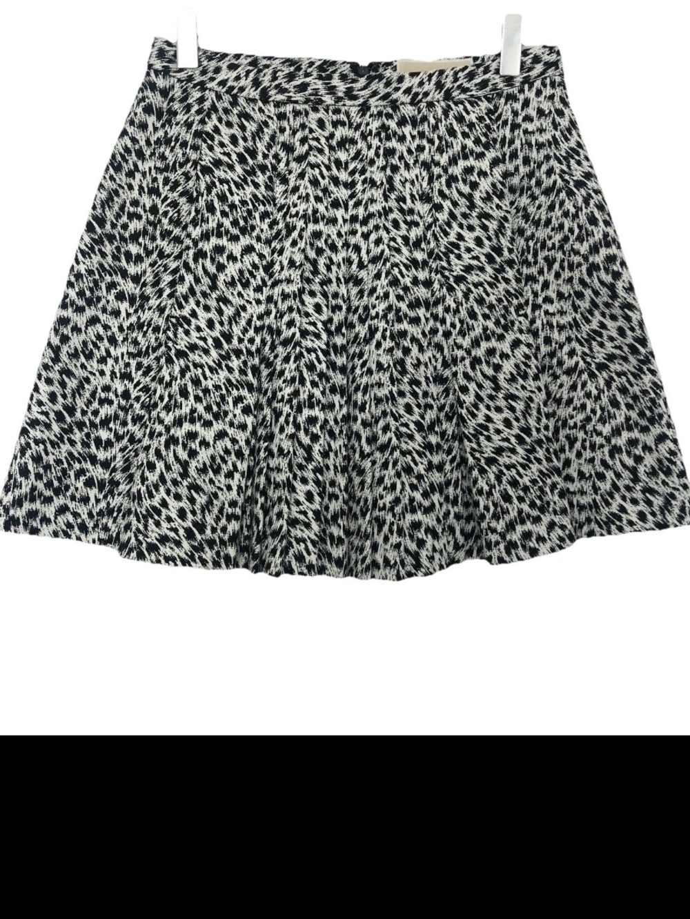 MICHAEL Michael Kors Black and White animal Print skirt
